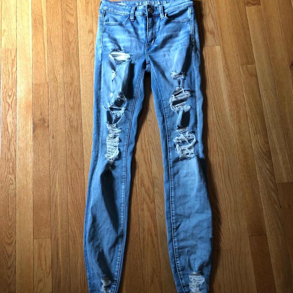 Popular AE ripped jeans